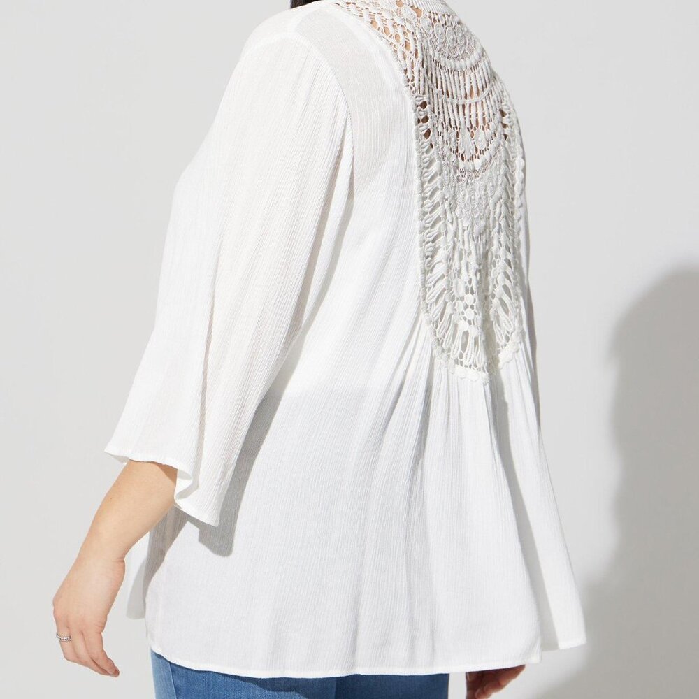 Torrid Gauze Crochet Inset Kimono sz 0 NWT